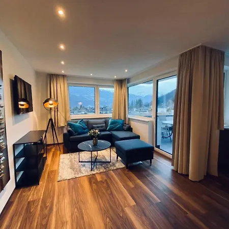 Theview Kreuzjoch * Fügen